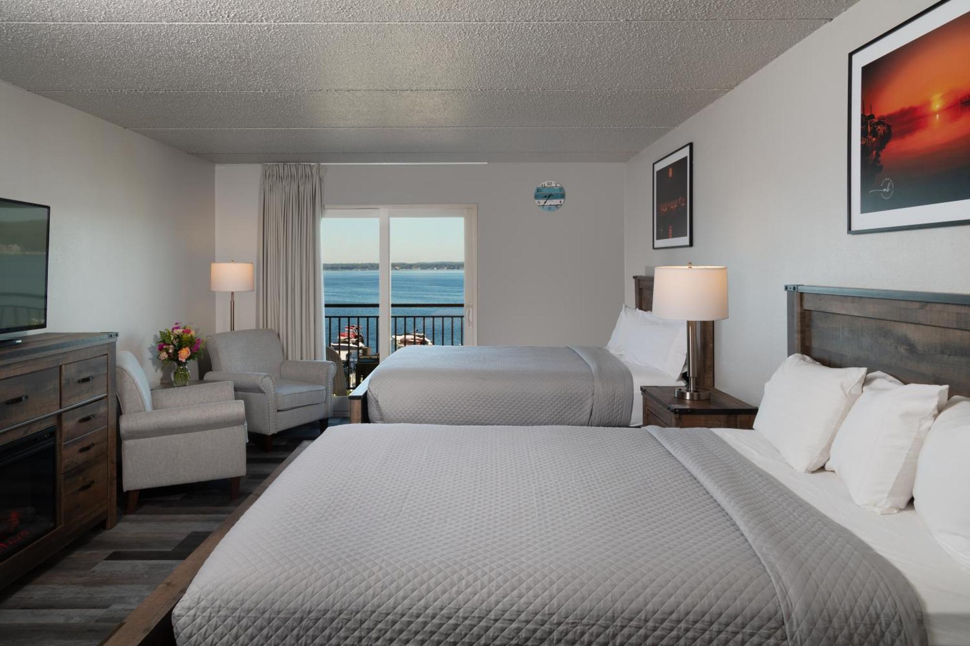 Harbor Shores On Lake Geneva Exterior foto